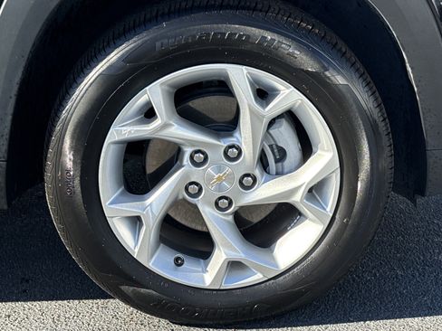 Certified 2024 Chevrolet Trax LS w/ LS Convenience Package image 23