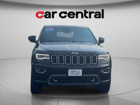 Used 2018 Jeep Grand Cherokee Limited AWD/4WD image 8