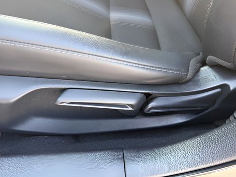 Used 2025 Honda Civic Sport image 12