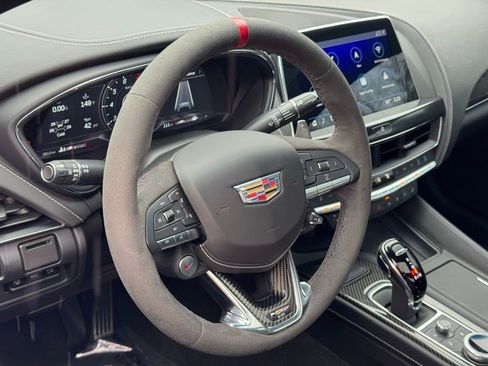 Certified 2024 Cadillac CT5 V Blackwing w/ LPO, Blue Accent Package image 19