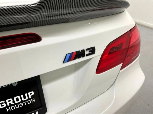 Used 2011 BMW M3 Convertible RWD image 33