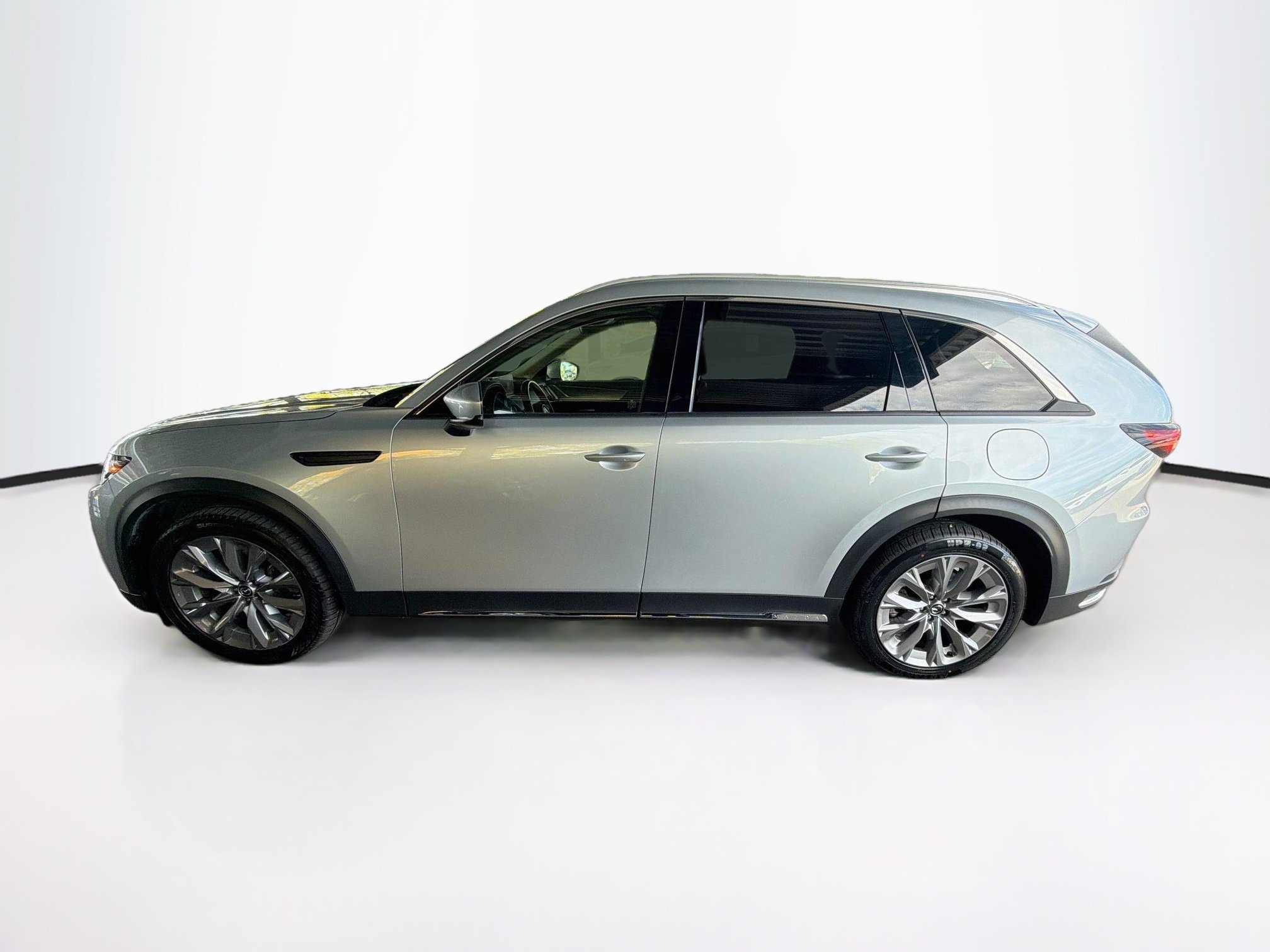 Used 2024 MAZDA CX-90 3.3 Turbo w/ Premium Package AWD/4WD image 4