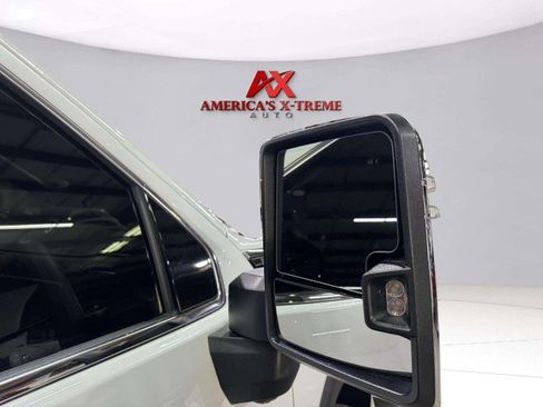 Used 2021 GMC Sierra 3500 Denali w/ Denali Ultimate Package image 17