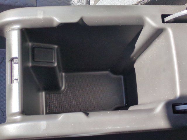 Used 2019 Chevrolet Colorado Z71 AWD/4WD image 25