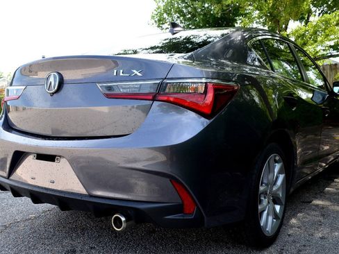 Used 2019 Acura ILX FWD image 5