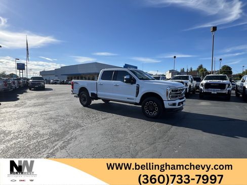 Used 2023 Ford F350 Platinum w/ FX4 Off-Road Package AWD/4WD image 1