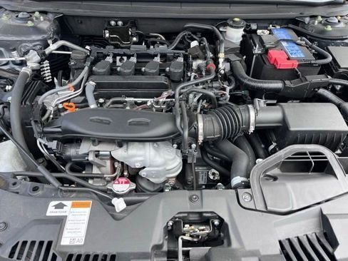 Used 2024 Honda Accord EX image 4