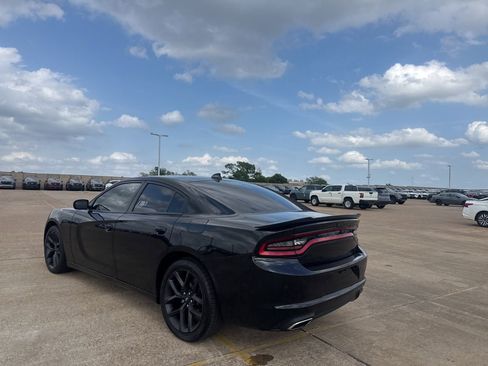 Used 2023 Dodge Charger SXT w/ Blacktop Package image 14