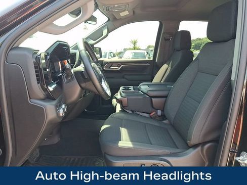 Used 2025 GMC Sierra 1500 Elevation AWD/4WD image 2