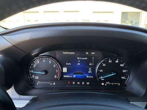 Used 2020 Ford Explorer XLT w/ Equipment Group 202A image 23