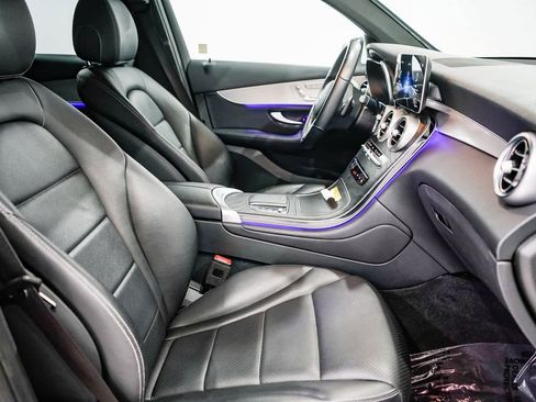 Used 2022 Mercedes-Benz GLC 300 image 15