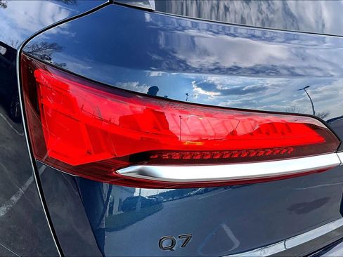 Used 2025 Audi Q7 3.0T Premium Plus image 25