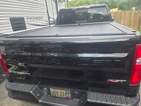 Used 2021 Chevrolet Silverado 1500 RST w/ Convenience Package II AWD/4WD image 7