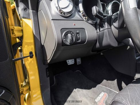 Used 2006 Ford Mustang GT Premium RWD image 24