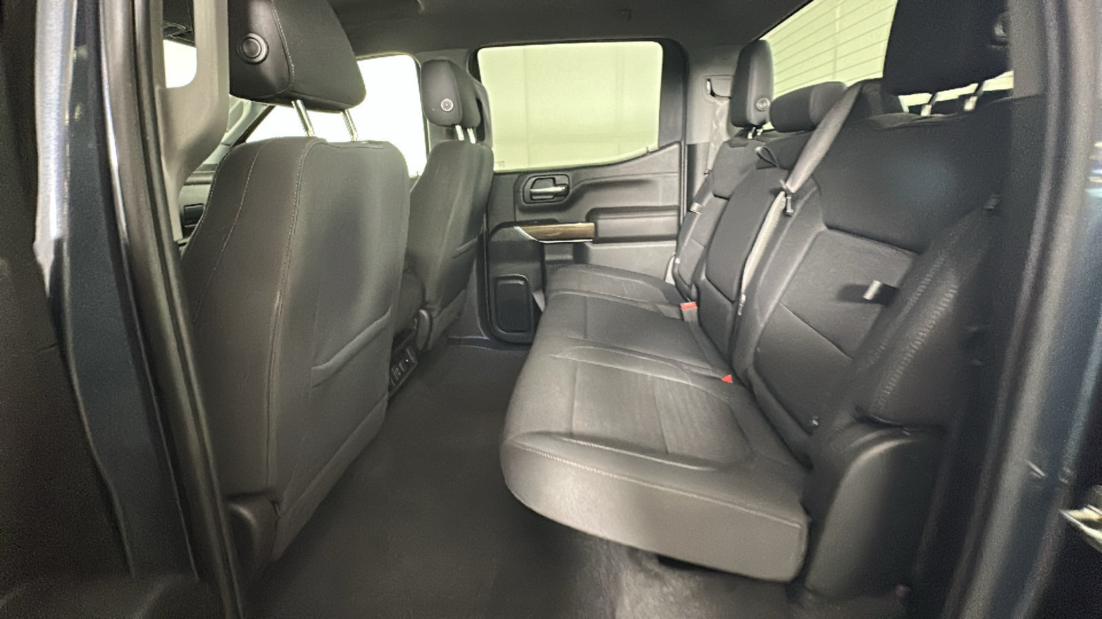 Used 2022 Chevrolet Silverado 1500 RST AWD/4WD image 31
