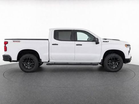 Used 2024 Chevrolet Silverado 1500 LT Trail Boss w/ LT Trail Boss Premium Package AWD/4WD image 8
