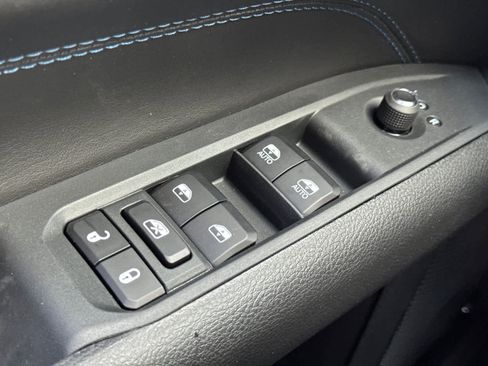 New 2026 Jeep Compass Latitude image 23