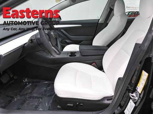 Used 2023 Tesla Model 3 Standard Range image 14