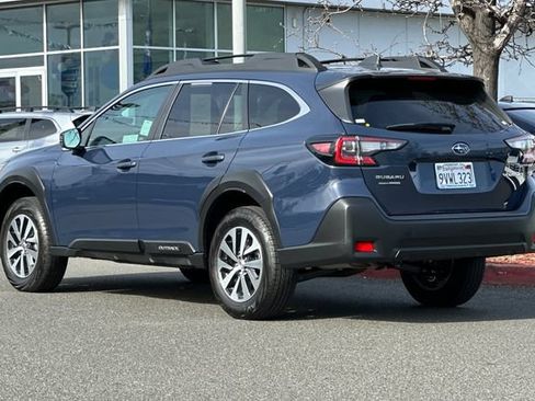 New 2025 Subaru Outback Premium AWD/4WD image 6