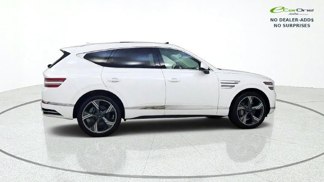 Used 2025 Genesis GV80 2.5T Prestige AWD/4WD image 9
