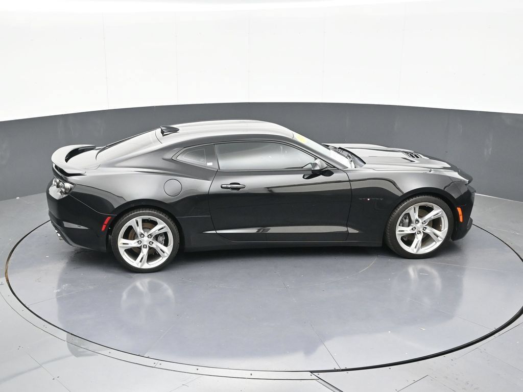 Used 2019 Chevrolet Camaro SS RWD image 47