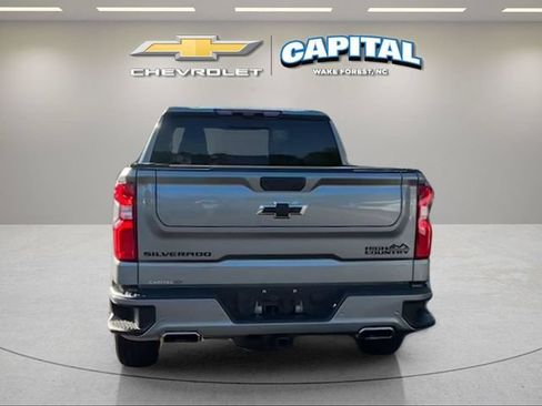 Used 2024 Chevrolet Silverado 1500 High Country w/ High Country Premium Package AWD/4WD image 4