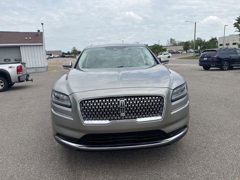 Used 2023 Lincoln Nautilus Reserve AWD/4WD image 8