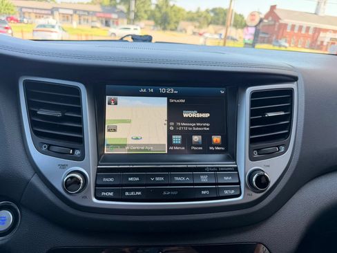 Used 2016 Hyundai Tucson Limited AWD/4WD image 17