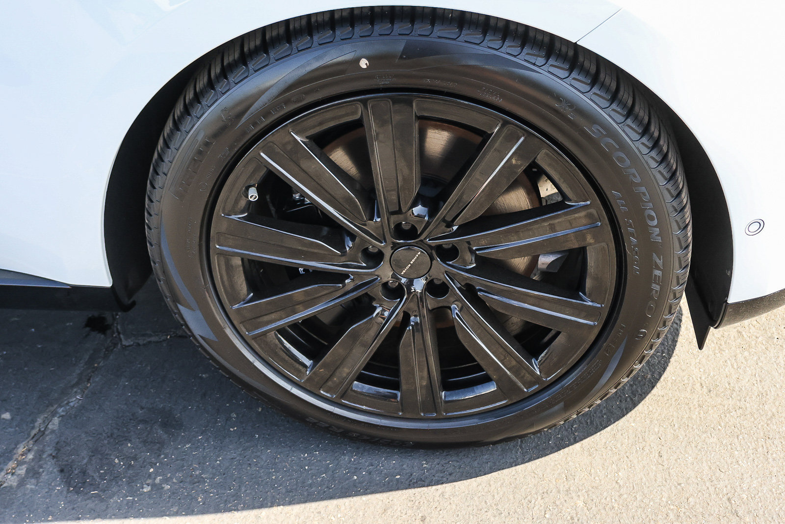 New 2026 Land Rover Range Rover SE AWD/4WD image 10