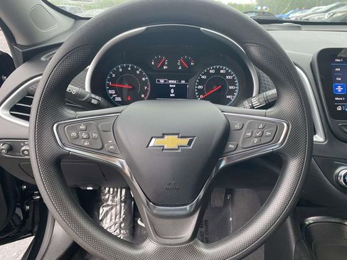 Used 2024 Chevrolet Malibu LT FWD image 18