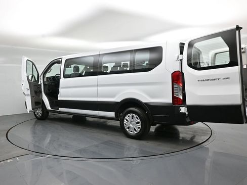 Used 2023 Ford Transit 350 XLT image 30