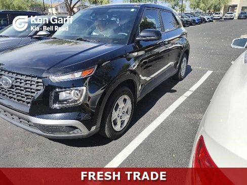 Used 2020 Hyundai Venue SE FWD image 1