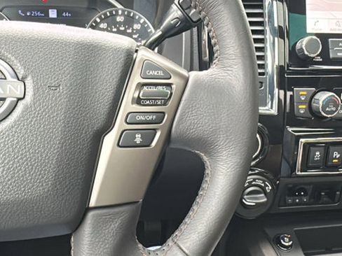Certified 2024 Nissan Titan Platinum Reserve w/ Moonroof Package image 19