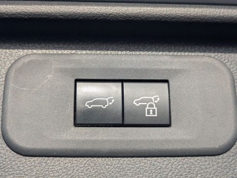 Used 2024 Toyota Grand Highlander XLE image 8