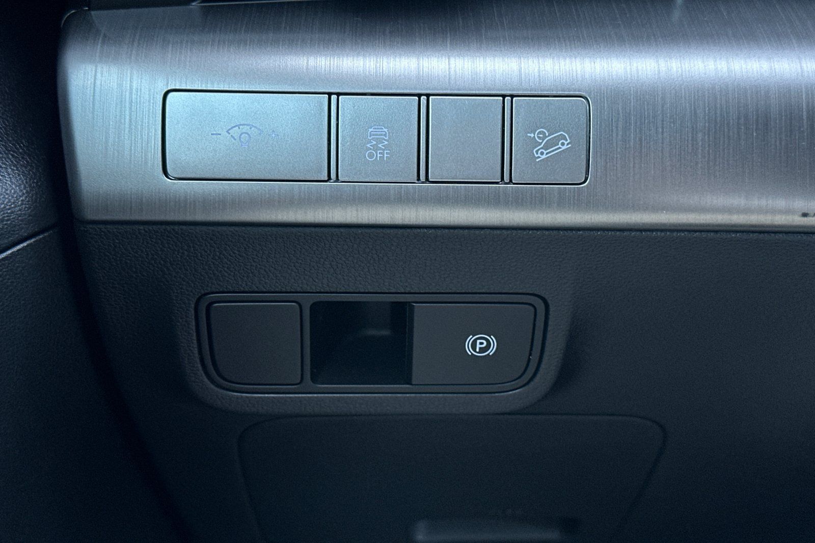 Used 2026 Hyundai Kona SEL Sport FWD image 35