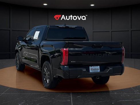Used 2023 Toyota Tundra Platinum AWD/4WD image 3