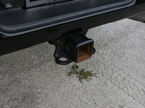 Used 2024 Chevrolet Silverado 2500 Custom w/ Custom Value Package AWD/4WD image 15