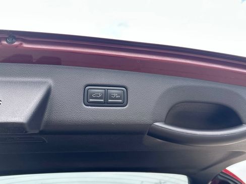Used 2024 Kia Carnival SX Prestige FWD image 42