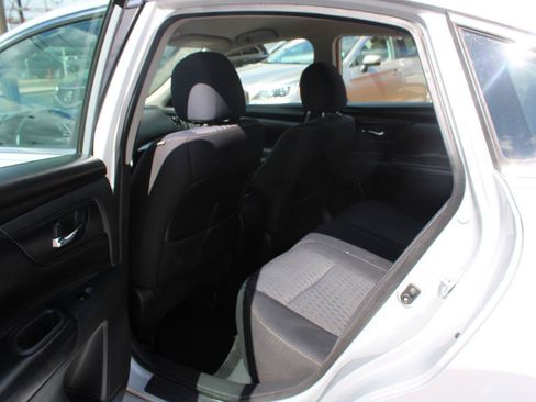 Used 2016 Nissan Altima 2.5 S w/ Power Driver Seat Package FWD image 15