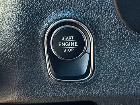 Used 2026 Mercedes-Benz Sprinter 2500 image 20