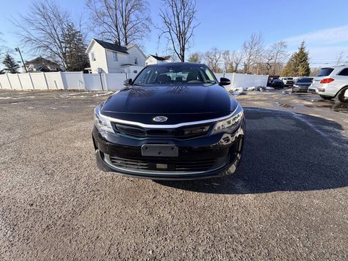 Used 2017 Kia Optima EX w/ Technology Package image 3