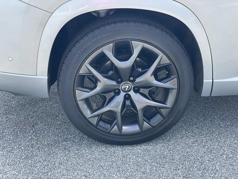 Used 2024 Lexus TX 500h AWD w/ Technology Package image 7