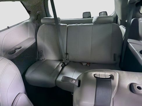 Used 2017 Toyota Sienna XLE w/ XLE Navigation Package FWD image 28