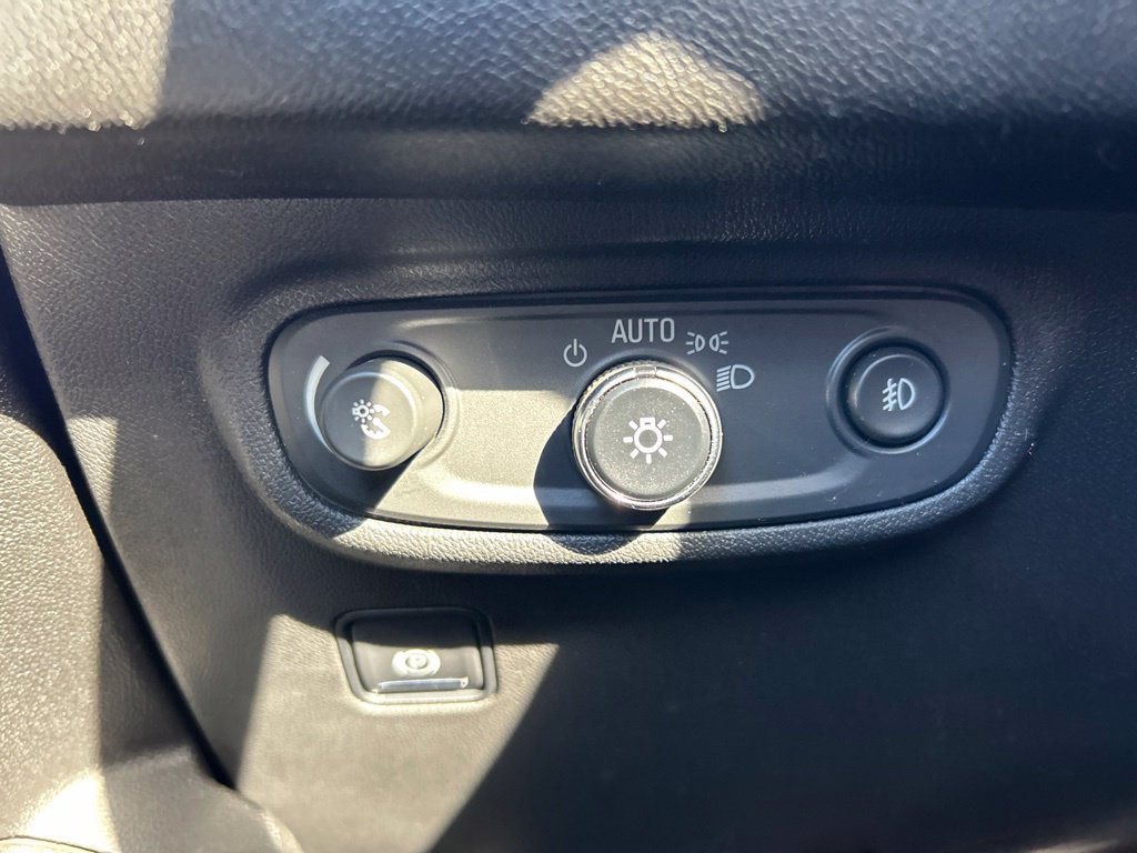 Used 2023 GMC Terrain AT4 w/ Infotainment Package II AWD/4WD image 28