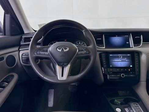 Used 2023 INFINITI QX50 Luxe image 17