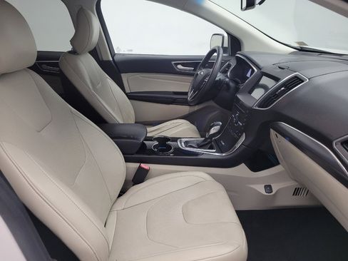 Used 2016 Ford Edge Titanium w/ Equipment Group 301A image 21