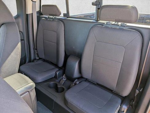 Used 2021 Chevrolet Colorado LT w/ LT Convenience Package image 17