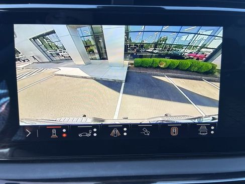 Used 2025 GMC Sierra 2500 AT4X w/ AT4X AEV Edition AWD/4WD image 18