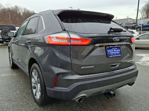Used 2019 Ford Edge Titanium image 8