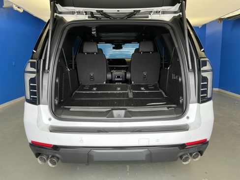 New 2026 Chevrolet Tahoe Z71 w/ Comfort Package AWD/4WD image 29
